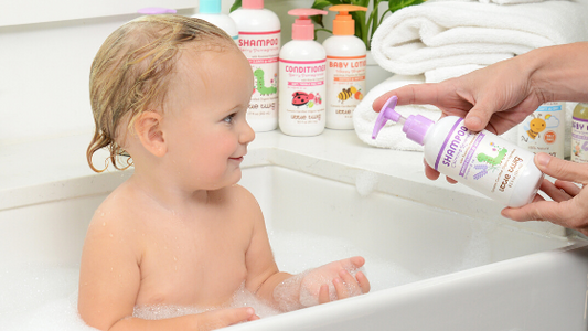 TOP 3 WAYS TO MAKE BATHTIME MORE FUN!